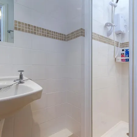 Konukevi Elim House (adults Only)