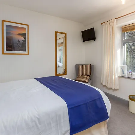 Pensión Elim House (adults Only)