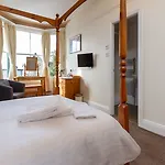 Elim House (adults Only) Pensjonat 4*